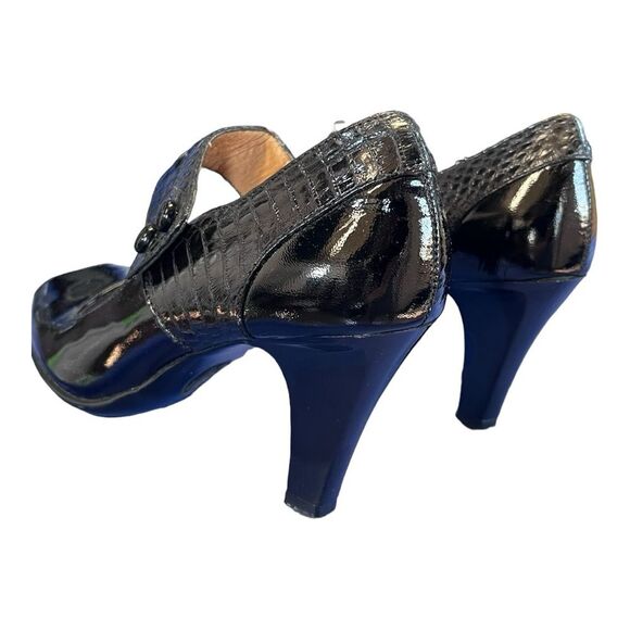 Sofft | Black Mary Jane Black Patent Leather Button Strap Heels 7.5M - Picture 5 of 10